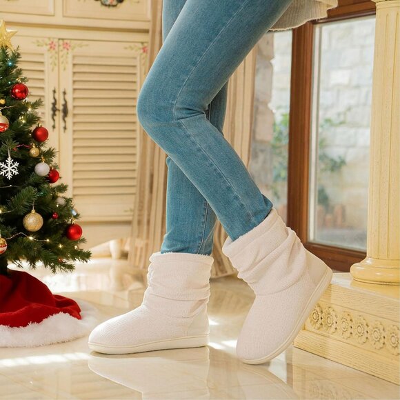 Women's Cream Cozy Winter Warm Knit Memory Foam Non Slip Slipper Bootie Shoes - Picture 2 of 6